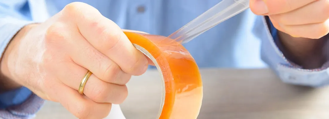 Отклеивание скотча